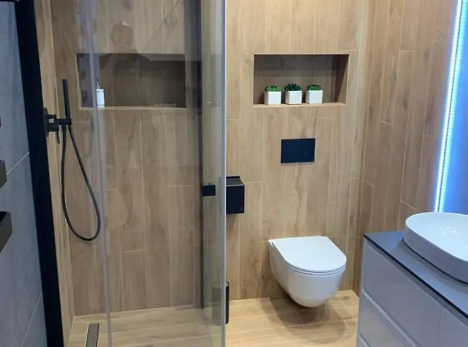 15 By Piano Apartmán *