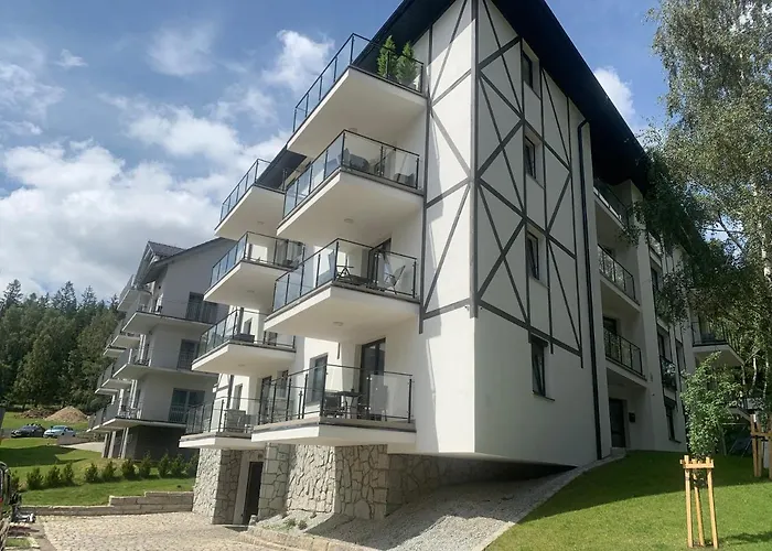 15 By Piano Apartmán *